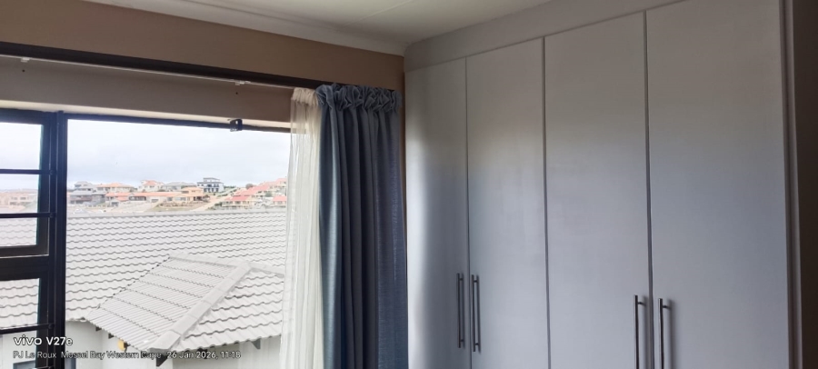 4 Bedroom Property for Sale in Seemeeu Park Western Cape